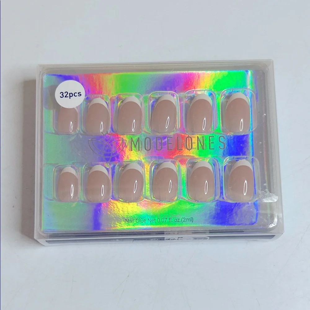 Modelones French Tip Super Short Oval Press-On Nails